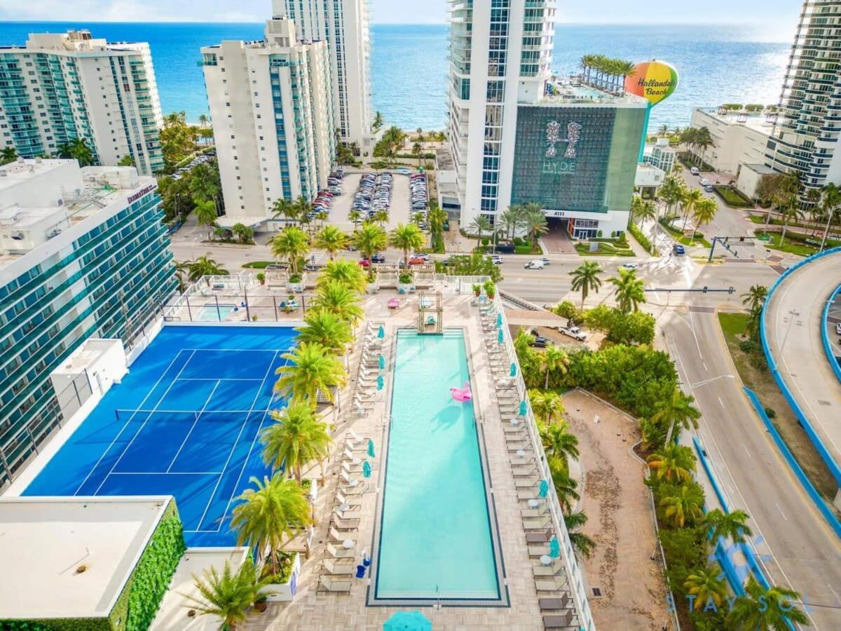 Bayview Luxury: 3Br Pools Oceanfront Amenities Apartment Hollywood Exterior photo