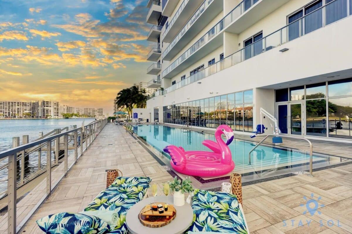 Bayview Luxury: 3Br Pools Oceanfront Amenities Apartment Hollywood Exterior photo